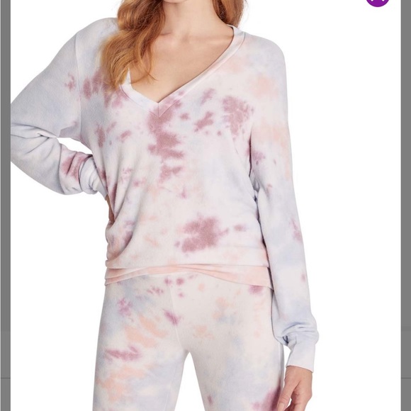 NEW IN PACKAGE- WILDFOX Deep V-Neck BBJ Tie Dye Coordinating Knit Pullov… - Picture 3 of 3